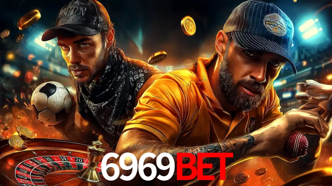 Montagem de apostas esportivas e cassino no 6969BET, com um homem segurando uma bola de futebol e outro uma de beisebol sobre uma roleta e moedas voadoras.